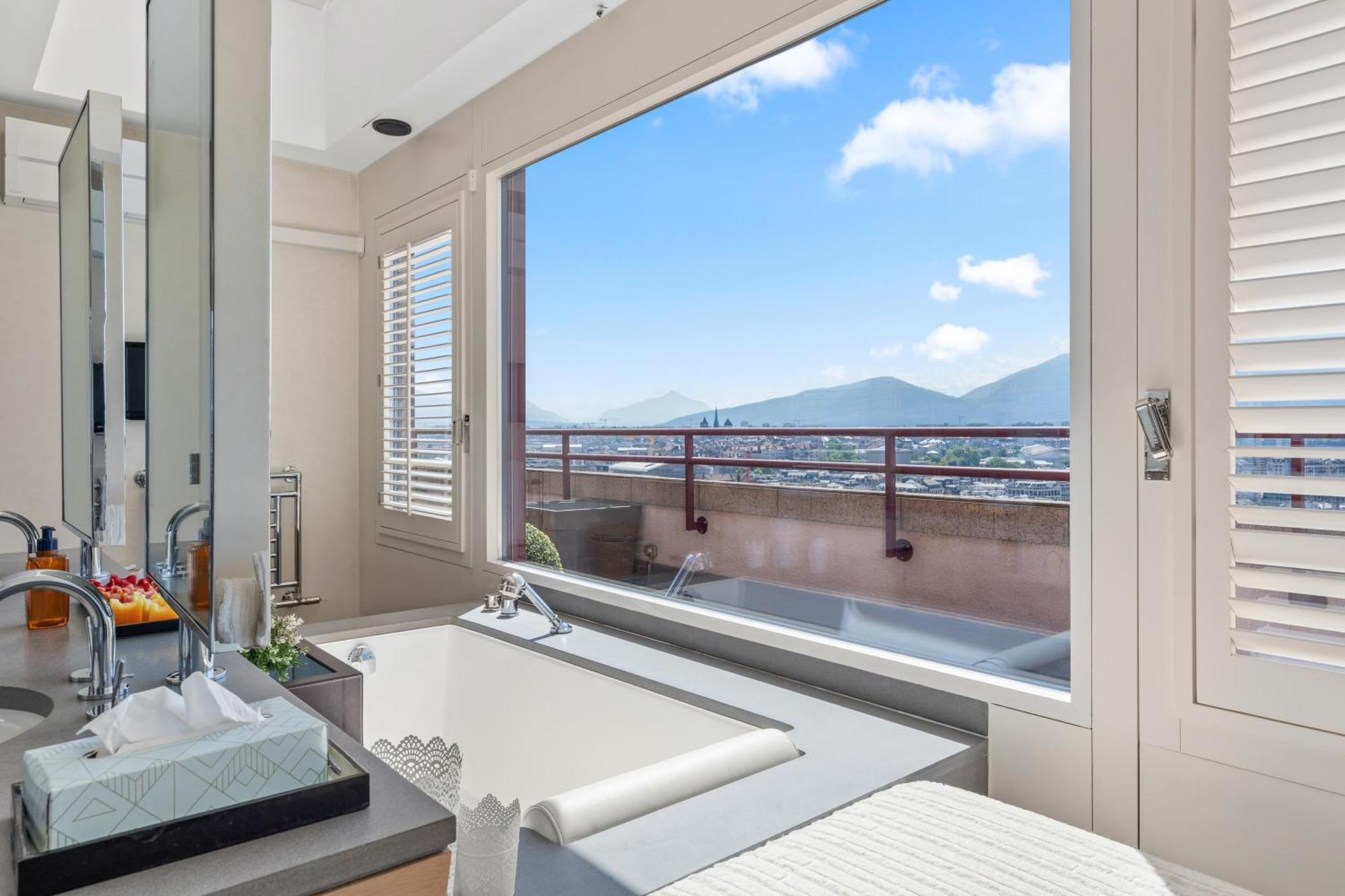 Exclusive 3 Bedroom Luxury Penthouse Apartamento