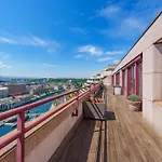 Exclusive 3 Bedroom Luxury Penthouse