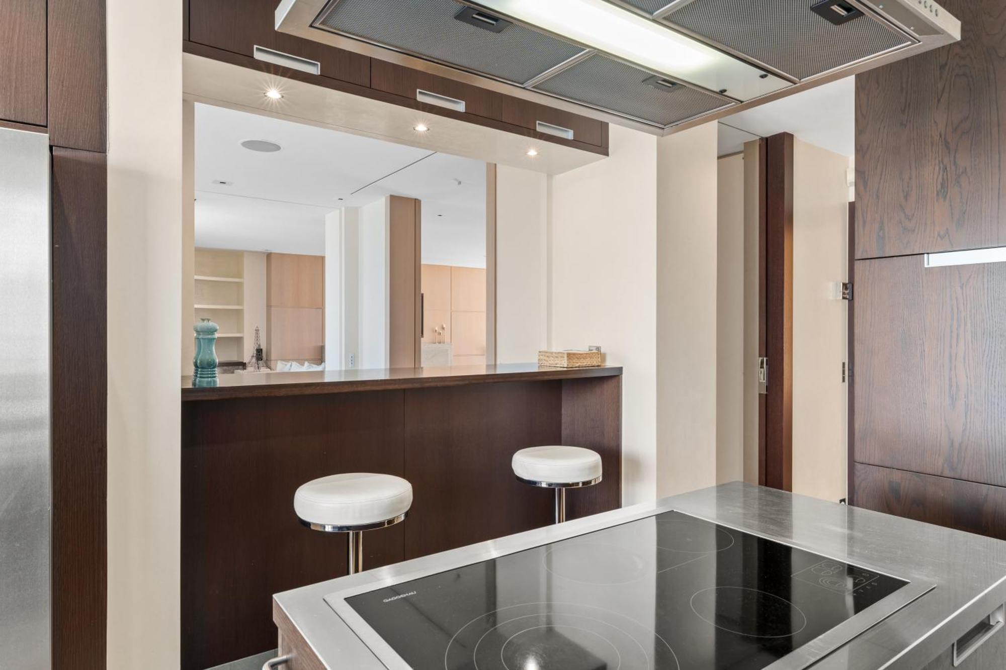 Apartment Exclusive 3 Bedroom Luxury Penthouse