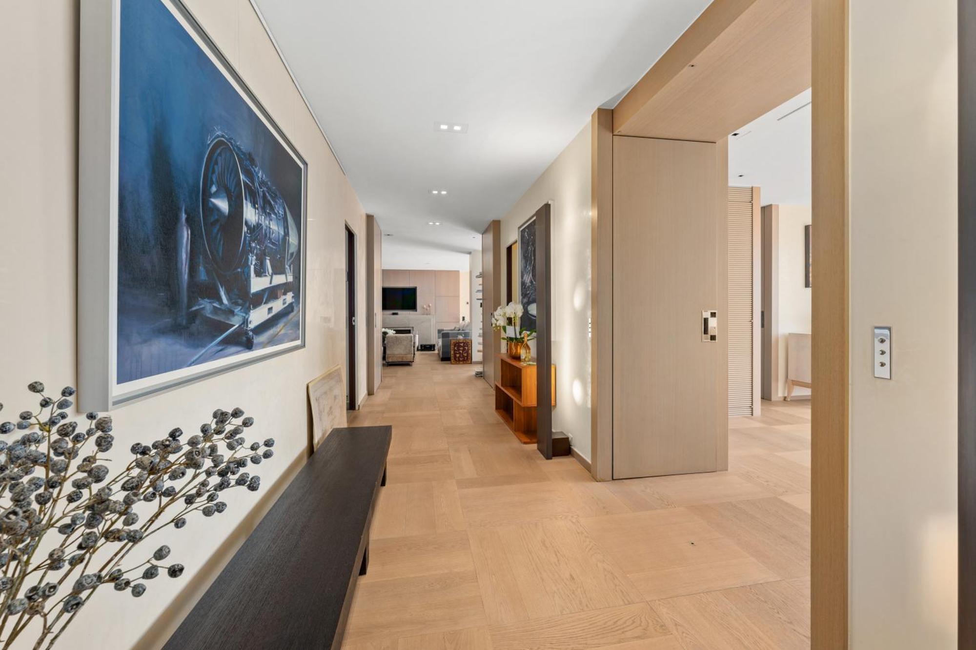 Exclusive 3 Bedroom Luxury Penthouse * Geneva