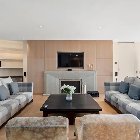 Exclusive 3 Bedroom Luxury Penthouse Appartement